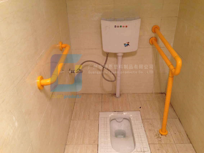 【廣東深圳】又一批衛(wèi)生間扶手出貨，衛(wèi)生間扶手為何如此受歡迎