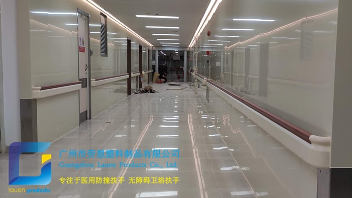 【廣東廣州】防撞扶手是用什么材料生產(chǎn)的？它的特點(diǎn)是什么？